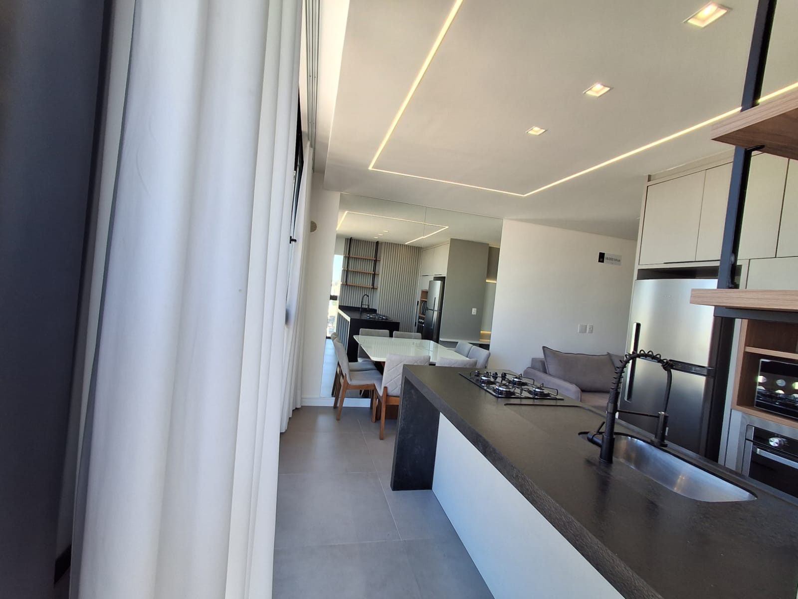 8a87597d-584d-470c-a95c-d4f81e7e0914