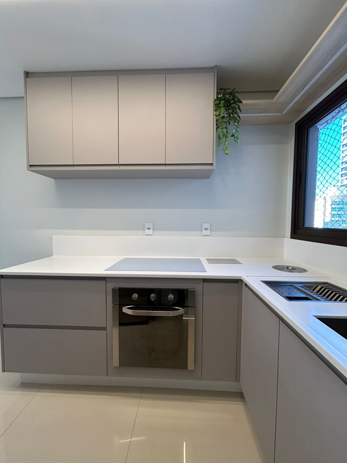 ab5521b6-1be9-4a91-a246-e3ae9df7ba08