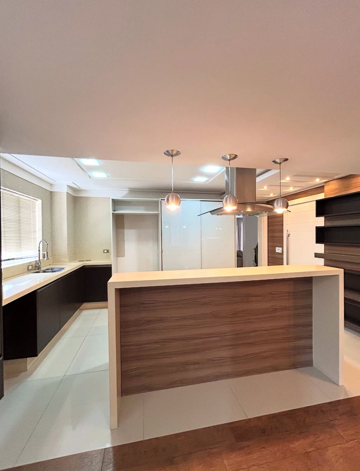 b5e08d75-b2ec-43d4-98b1-538c797f00bb