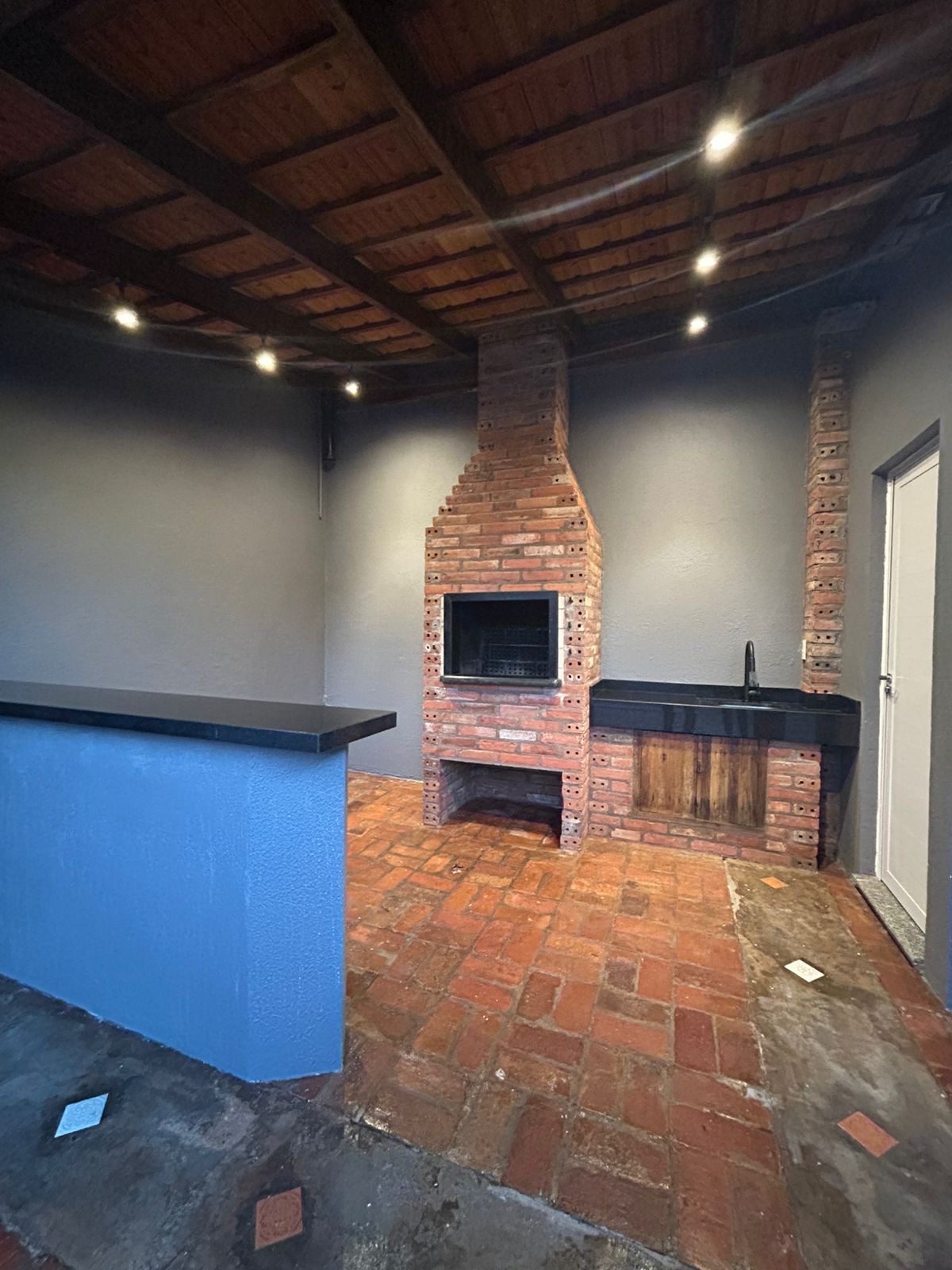 bd1e1953-c916-495f-a9d7-3a1c197e3fc9