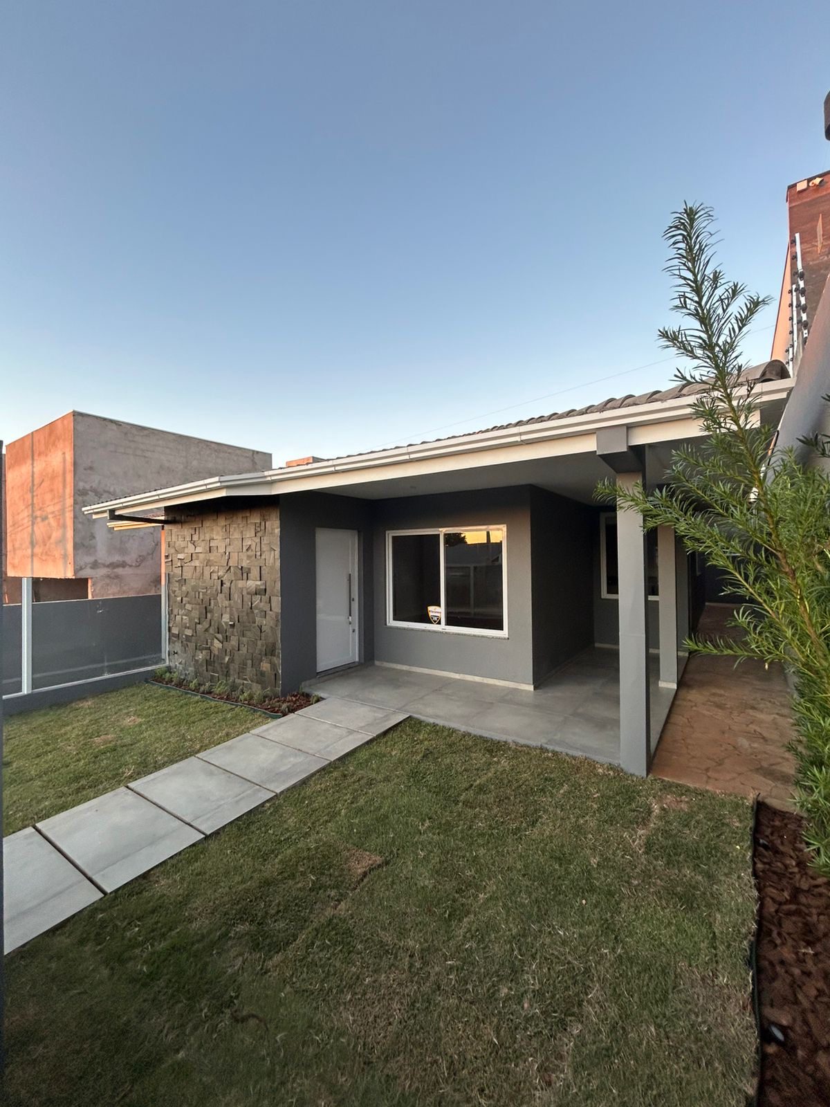 e2cdecbc-d28e-4842-b253-6e906f83825a