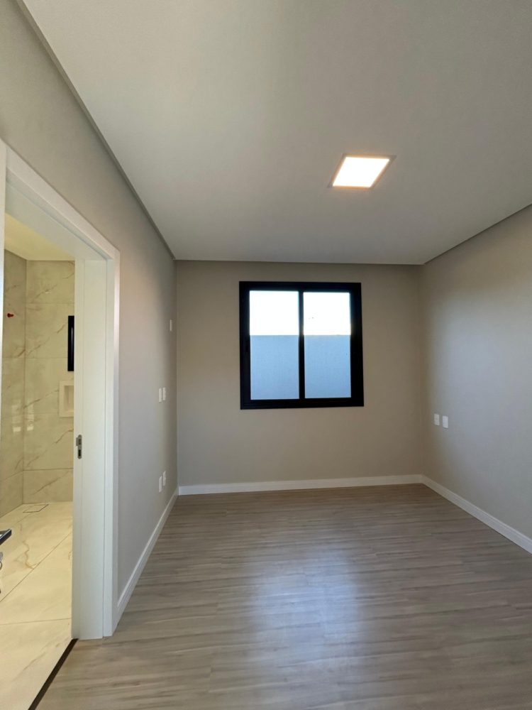 fa2e47be-0fd3-4c88-81c2-78a10974c4d6