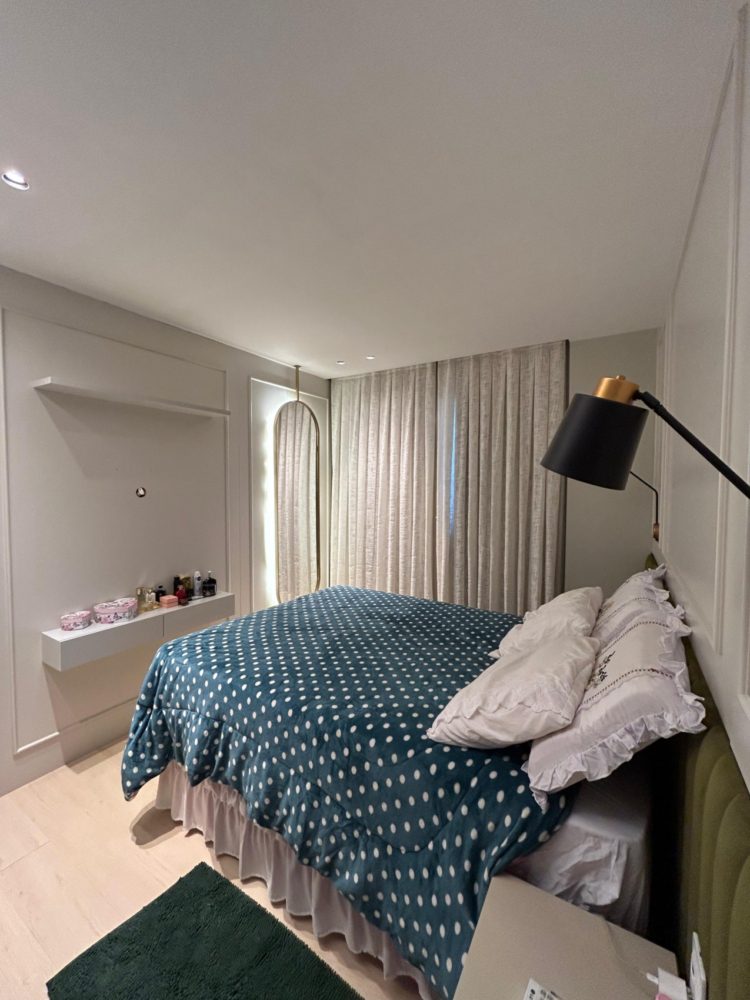 fa5a4c73-28a9-49a3-a18c-cda4cc375976