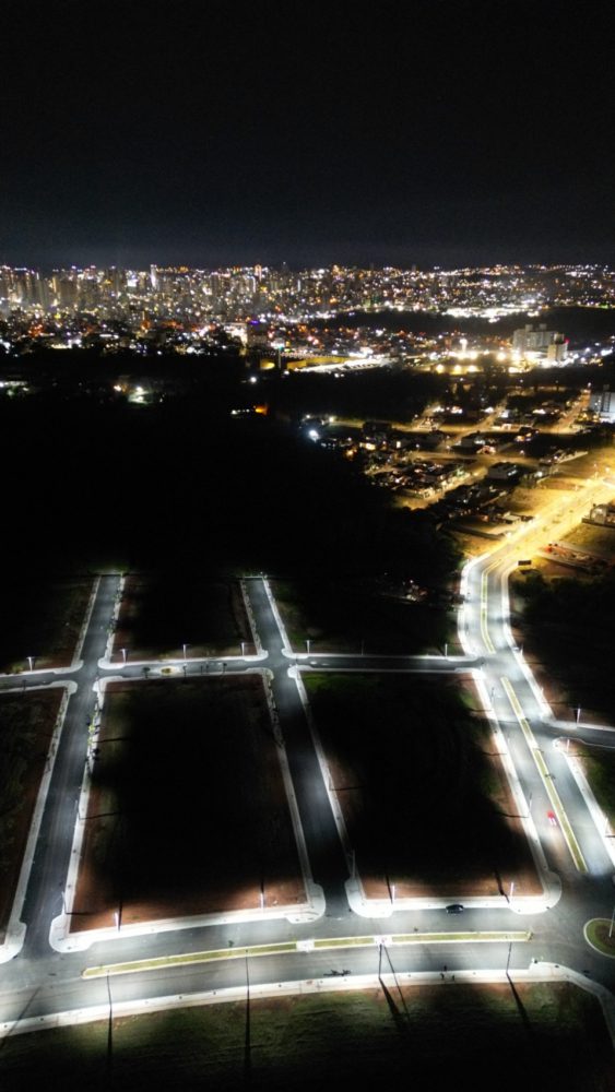 FCC8E825-7499-4BCD-88E3-BF067123F7B5